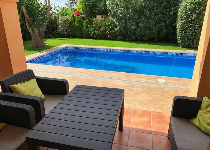 Costanera In Villa Marbellac